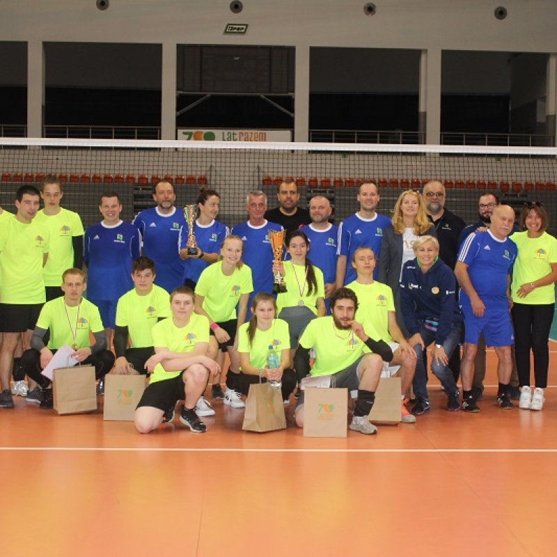 foto:  MĄDRZE, ZDROWO, NA SPORTOWO IX